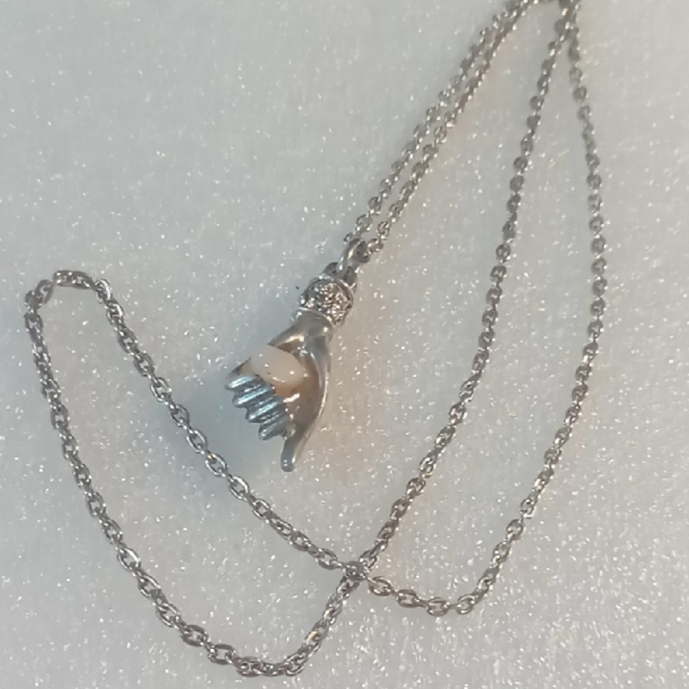 Vintage Elegant Silver Hand and Stone Pendant Necklace